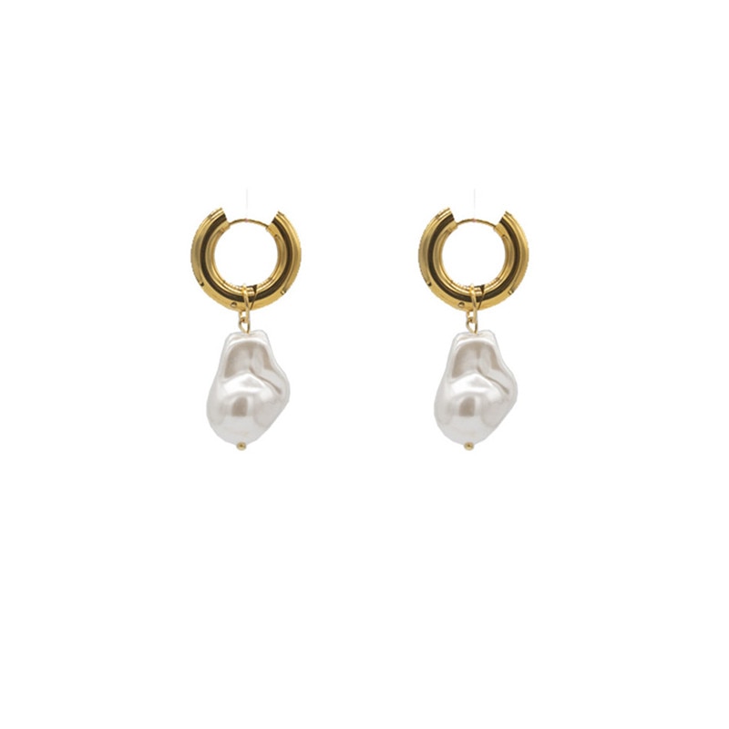 Retro Pearl Earrings