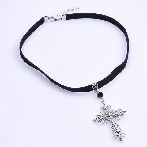 Cross Choker