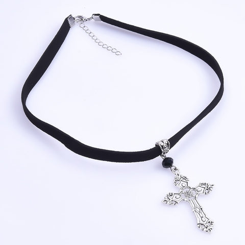 Cross Choker