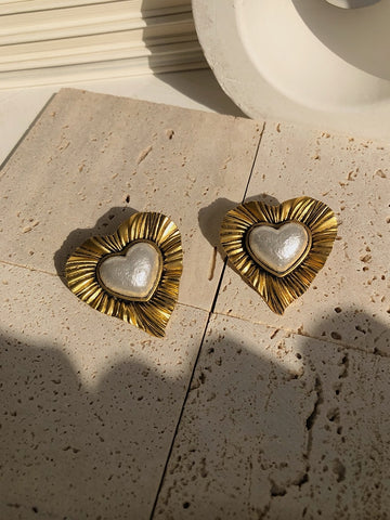 Retro Heart Earrings