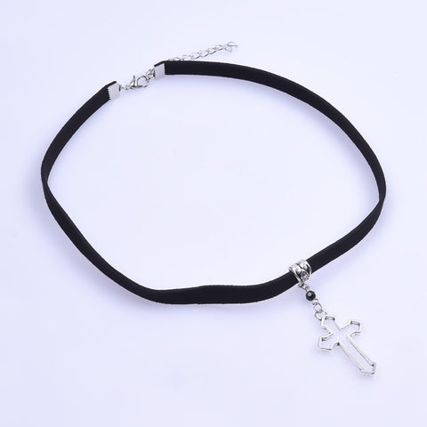 Cross Choker